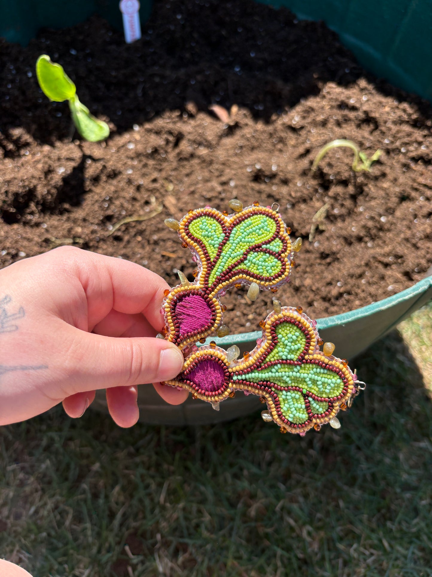 raddish earrings